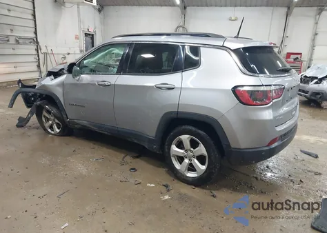 2018 Jeep Compass Latitude 4X4 из США, поврежденный, VIN 3C4NJDBB4JT187613